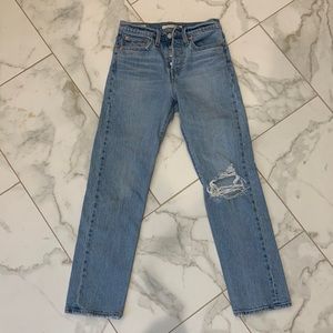 LEVI’S wedgie straight 24